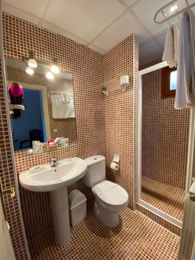 Hotel Casa Socotor Sallent De Gallego Bagian luar foto