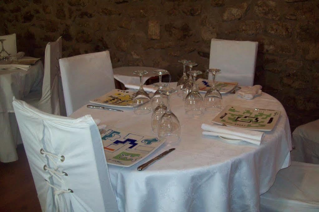 Hotel Casa Socotor Sallent De Gallego Bagian luar foto